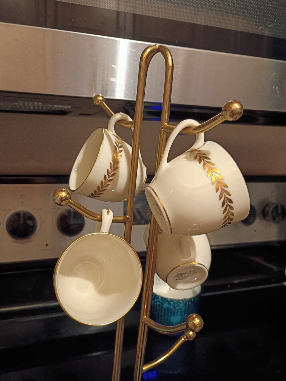 Lenox Imperial Flat Demitasse Espresso Cups (only) P338 Gold Laurel set of 4